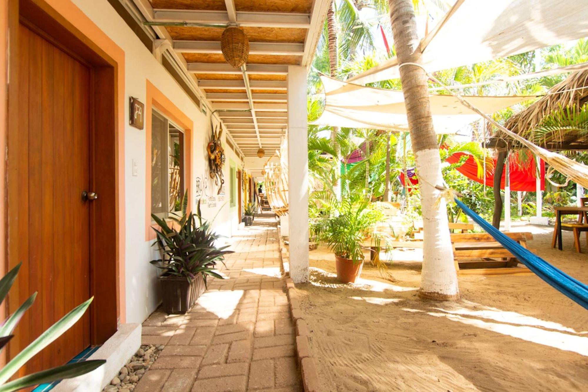 Frida Paradise Beach Hotel - Punta Zicatela Brisas de Zicatela Exterior foto
